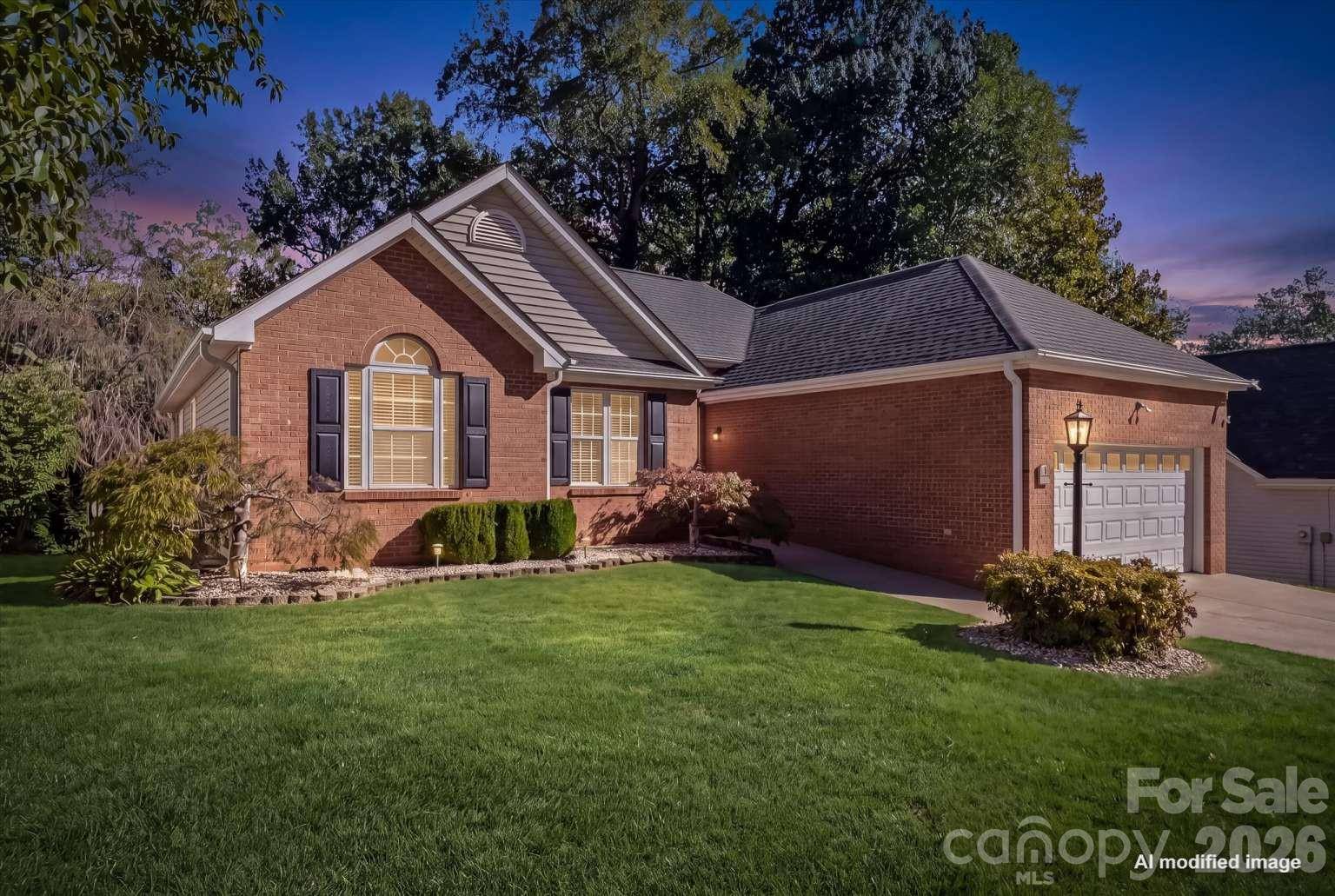 5125 Old Plantation CIR, Winston Salem, NC 27104