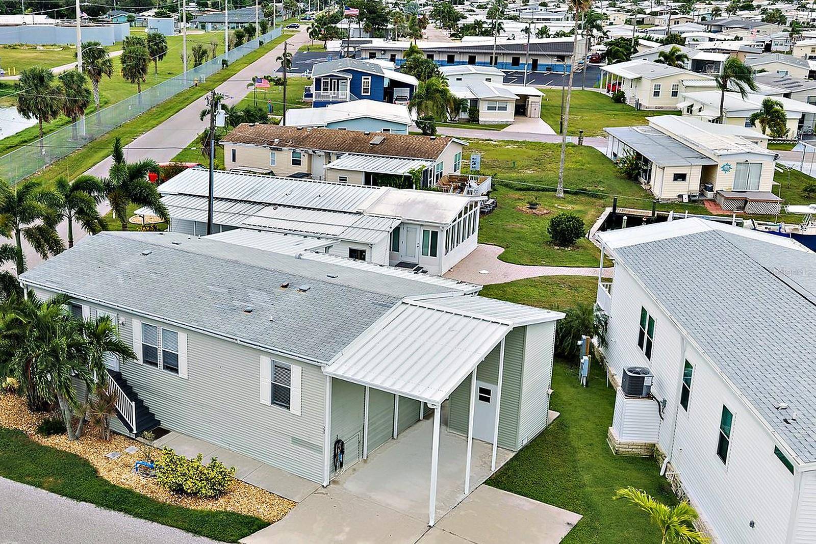 298 BAHAMA DR, Palmetto, FL 34221
