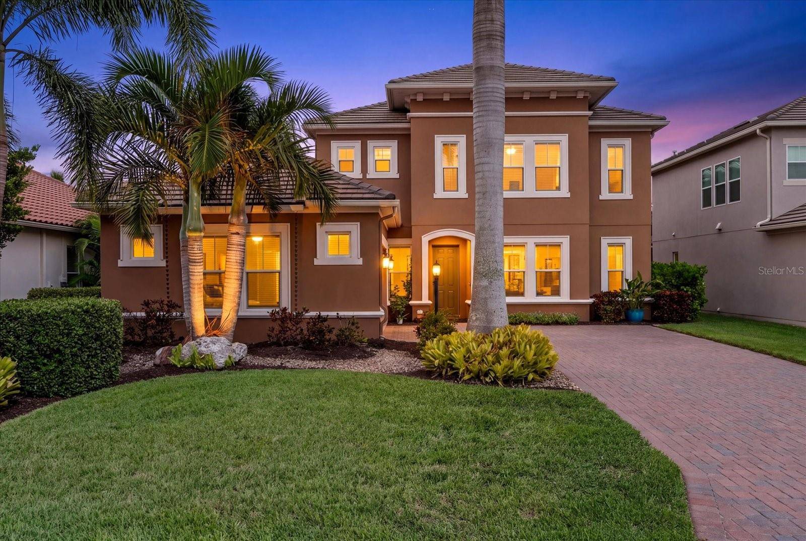 4812 ROYAL DORNOCH CIR, Bradenton, FL 34211
