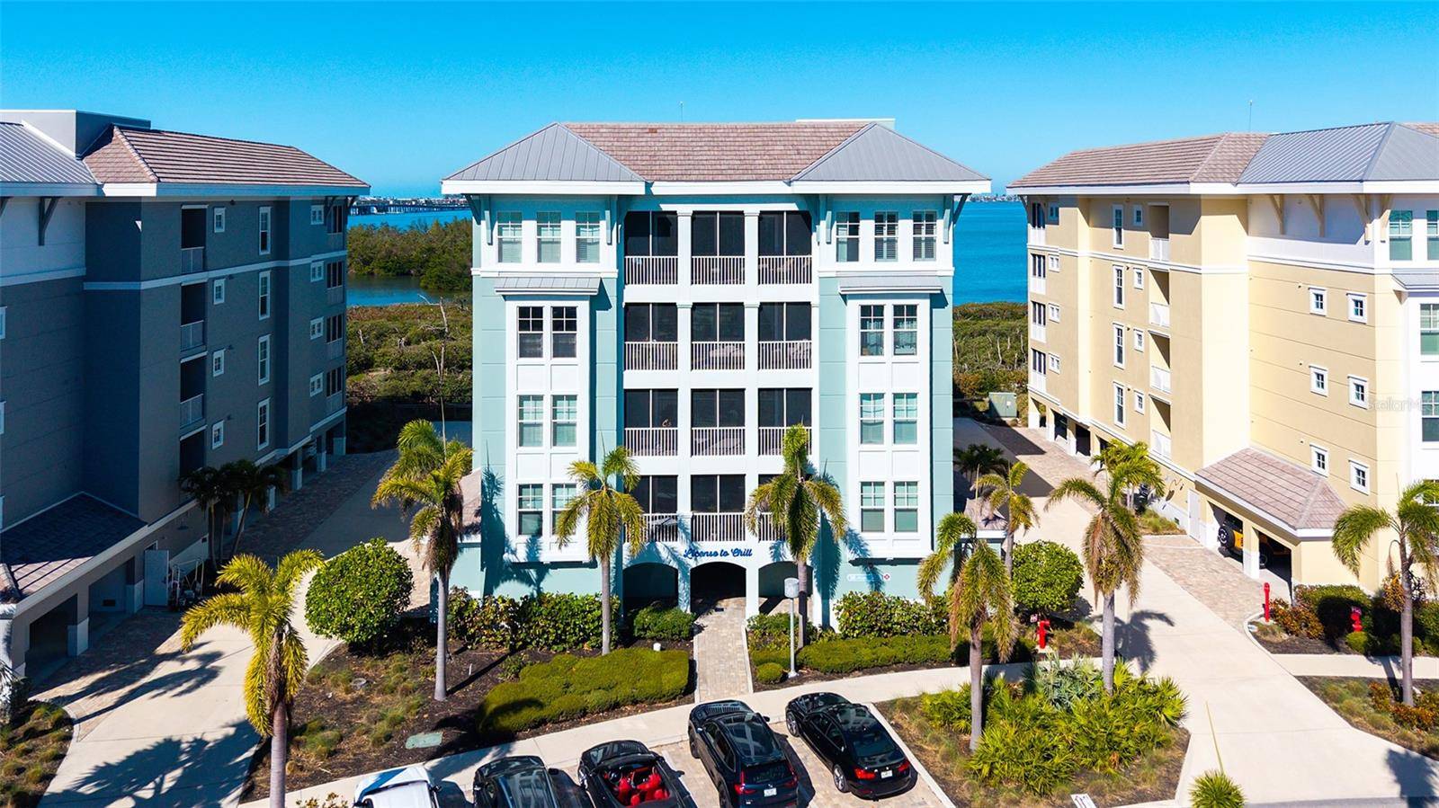 388 ARUBA CIR #201, Bradenton, FL 34209