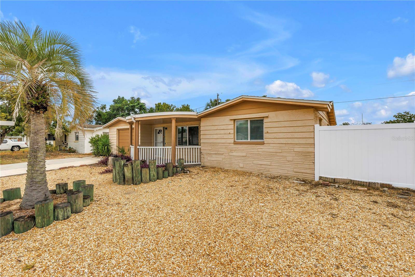 1516 DERRICK ST, Holiday, FL 34690