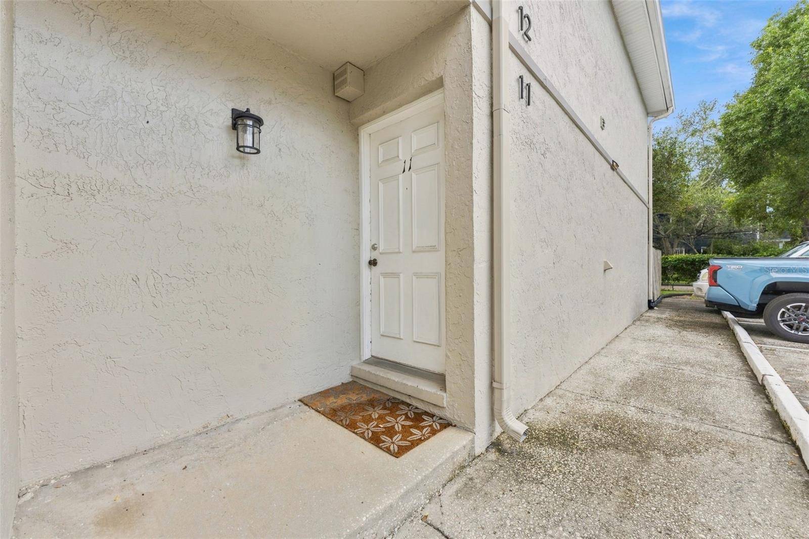 1011 S MOODY AVE #11, Tampa, FL 33629