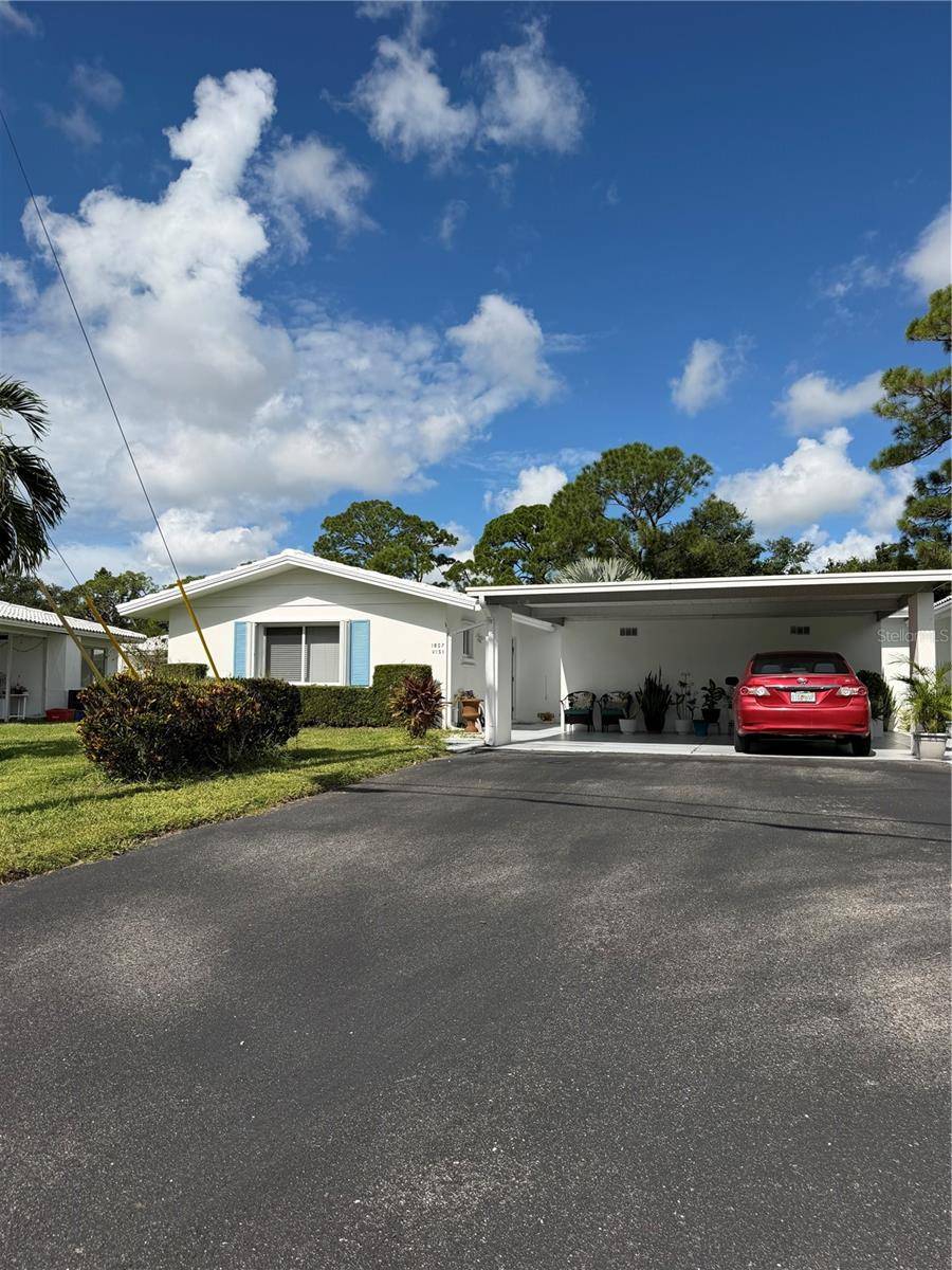 1807 UNIVERSITY PL #151, Sarasota, FL 34235