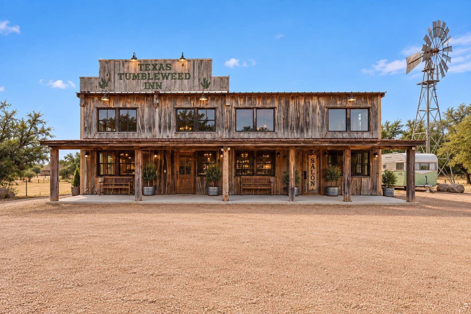 700 Ledgerock RD, Wimberley, TX 78676