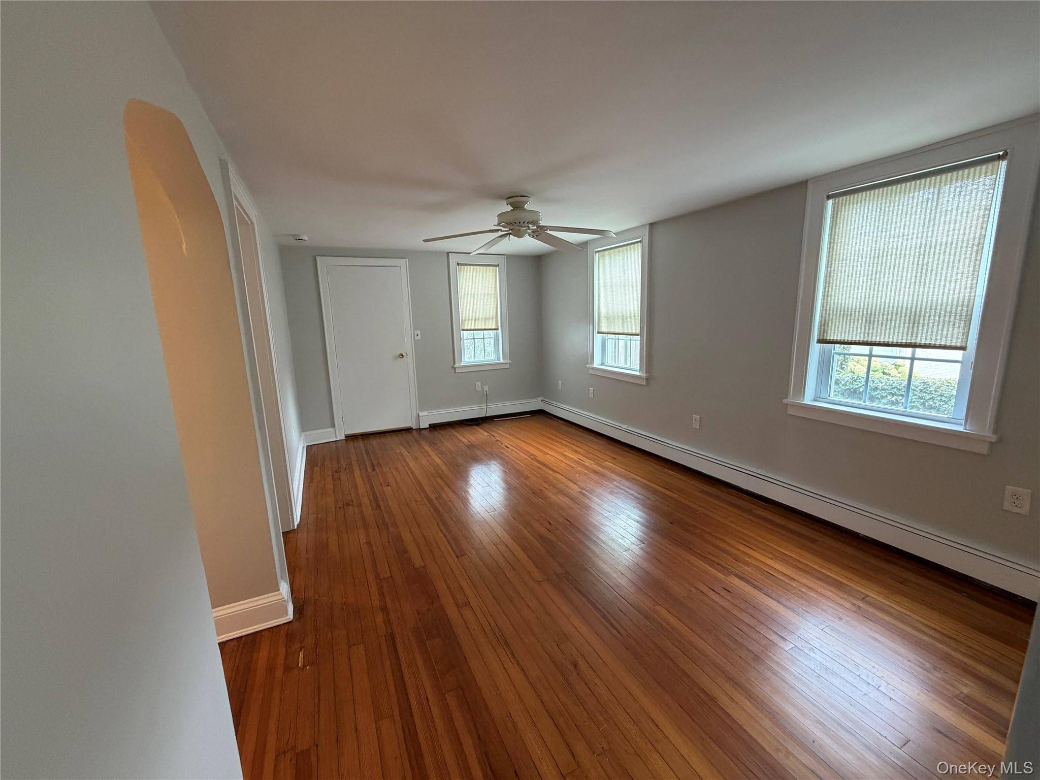 Address not disclosed, Glen Cove, NY 11542