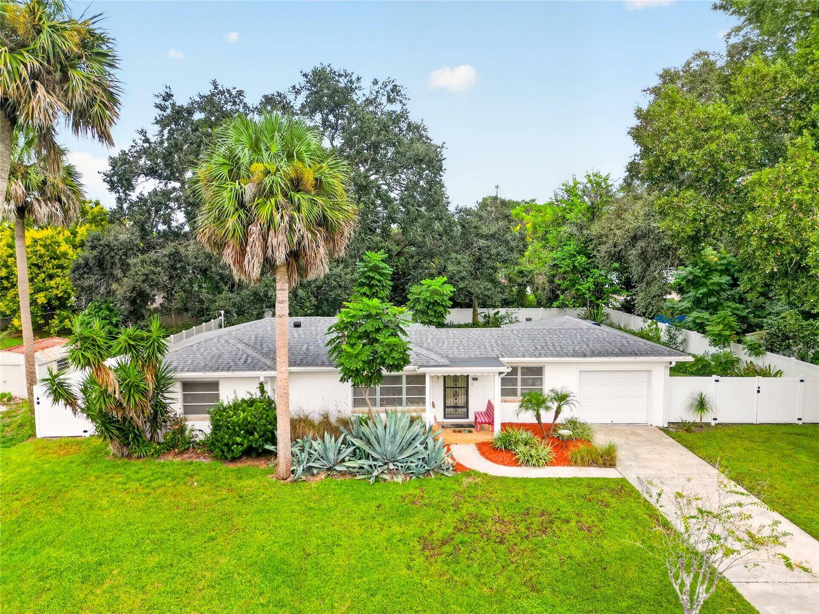 2329 SOUTHLAND RD, Mount Dora, FL 32757