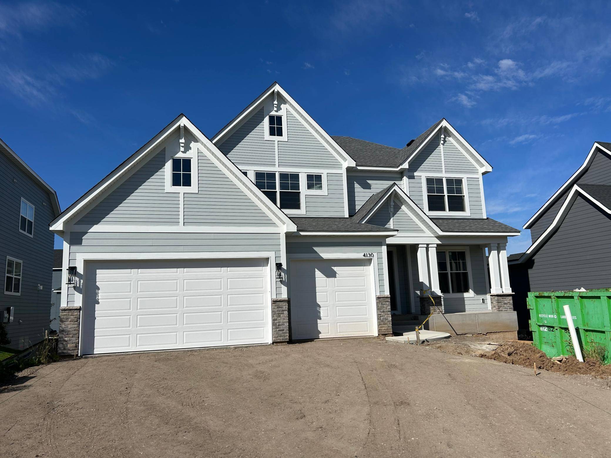 4130 Gable LN, Woodbury, MN 55129