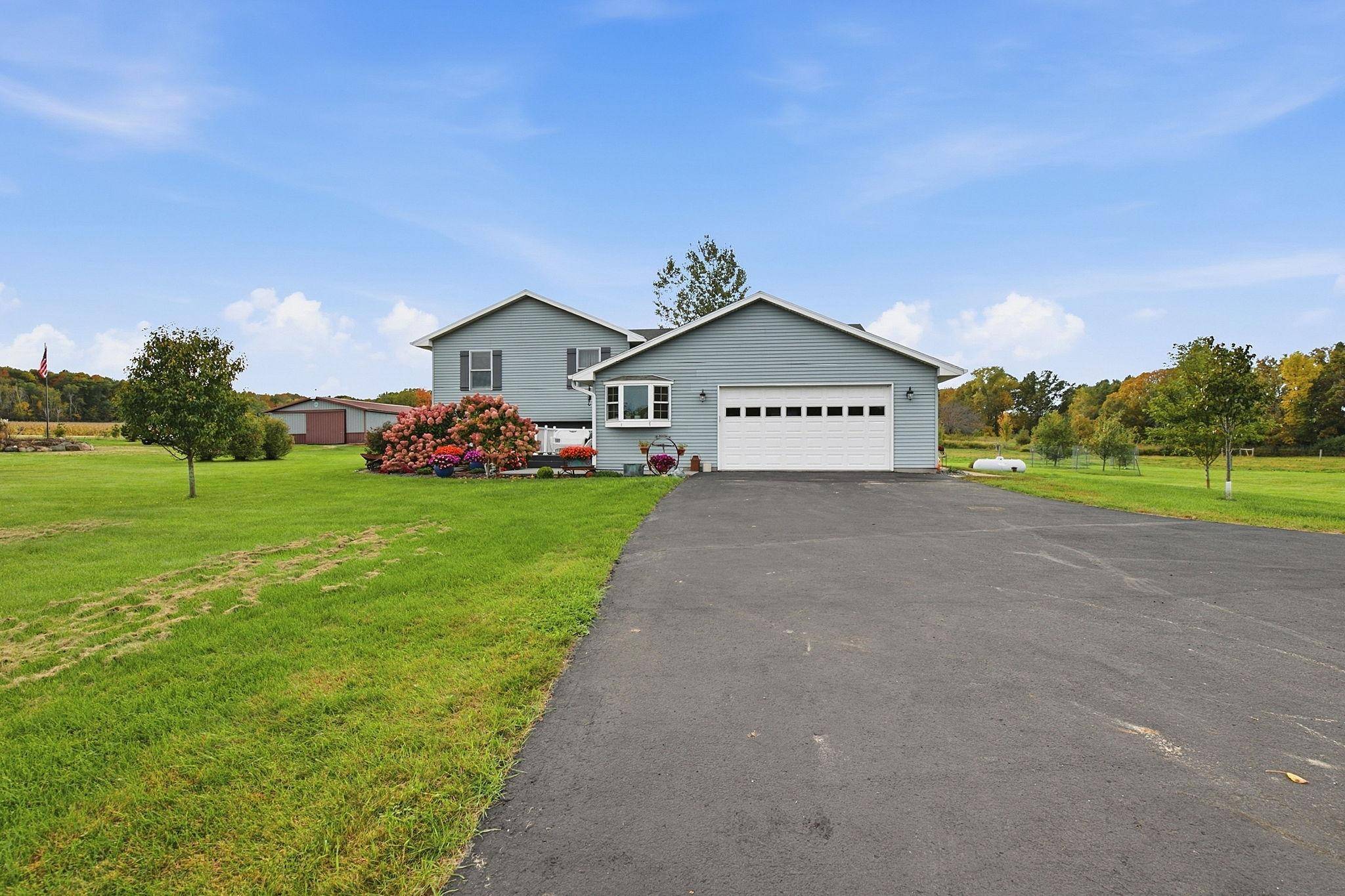 1044 290th ST, Glenwood City, WI 54013