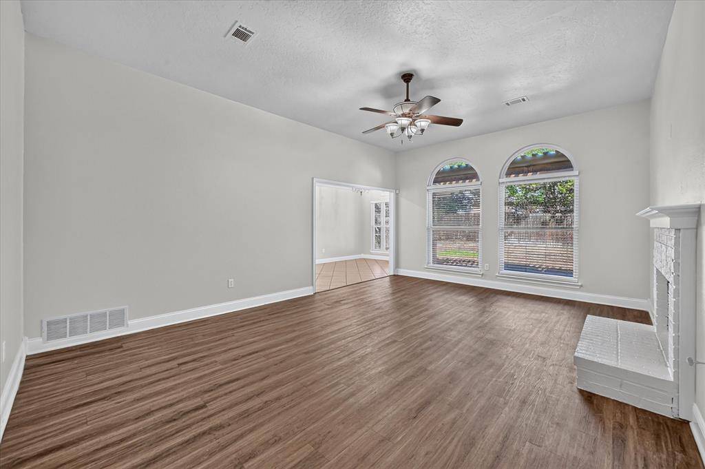 7520 Lake Arrowhead Drive, Fort Worth, TX 76137