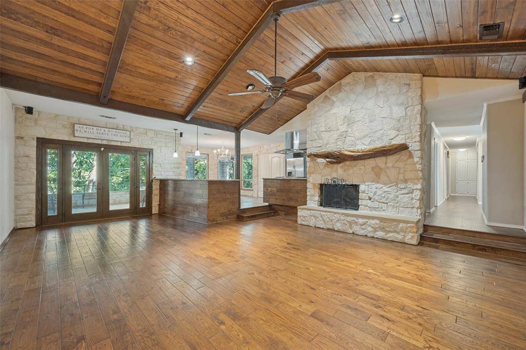 2821 Buffalo Court, Arlington, TX 76013