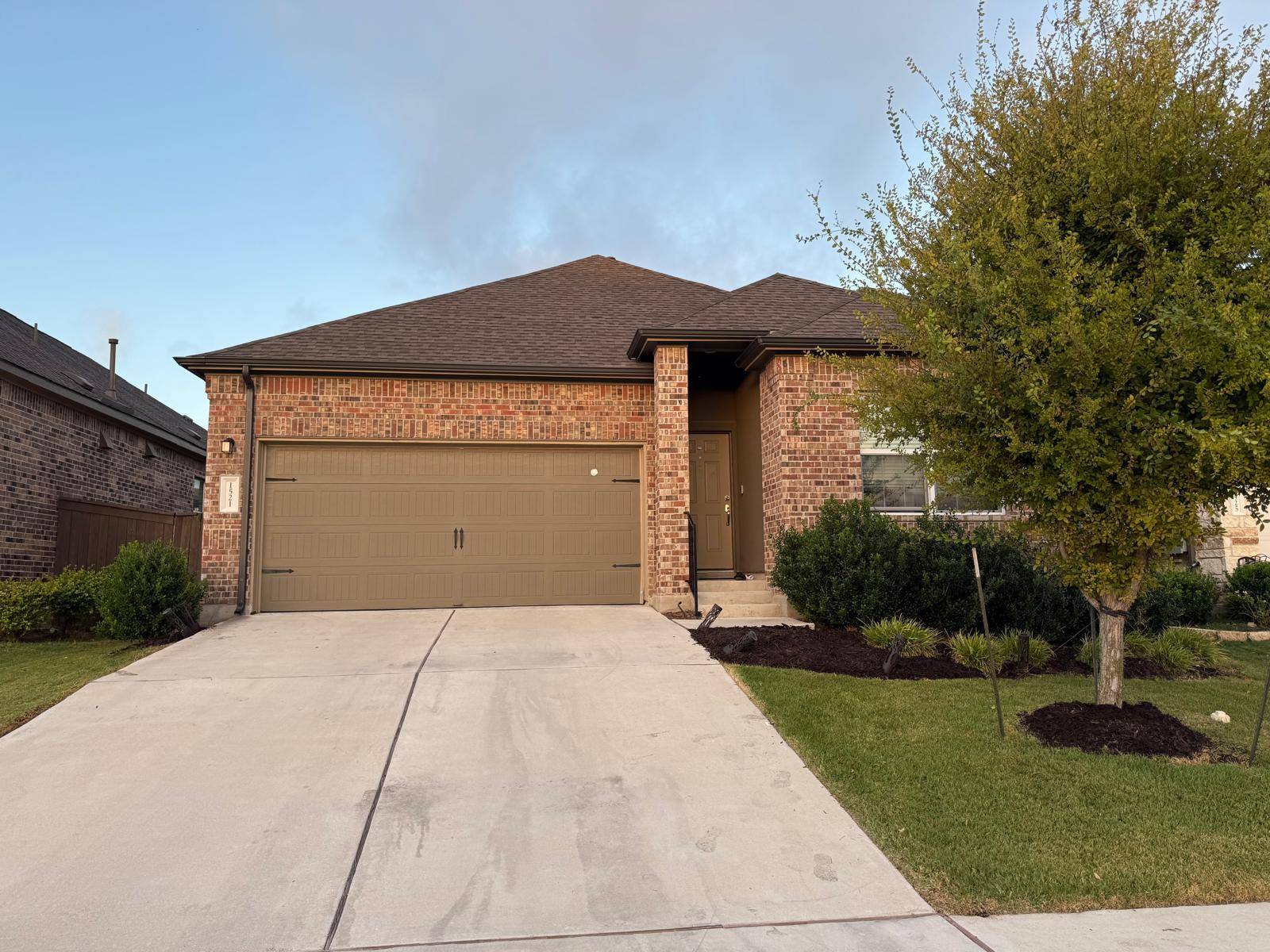 1521 Brueggerhoff RD, Leander, TX 78641