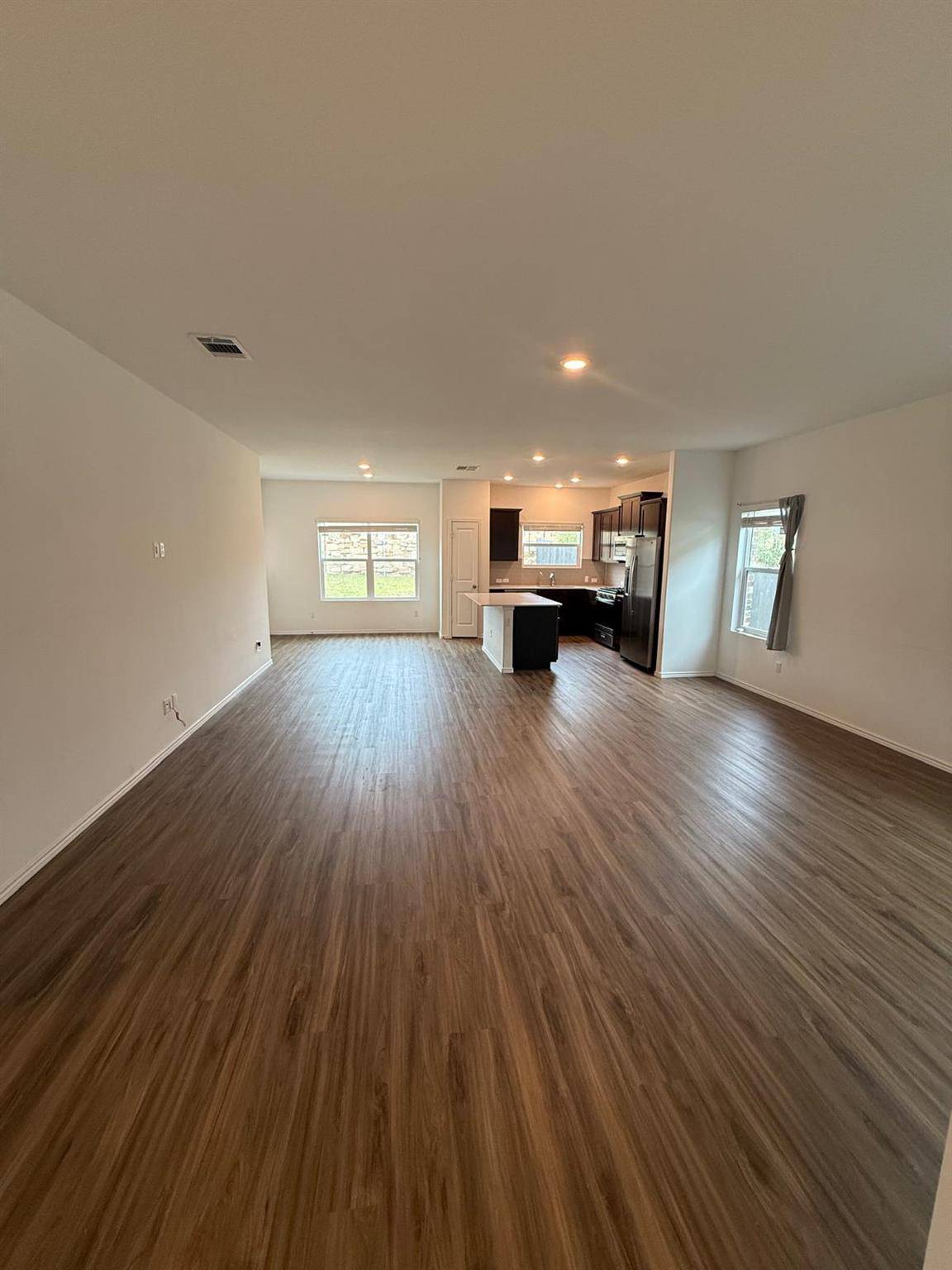 1521 Brueggerhoff RD, Leander, TX 78641