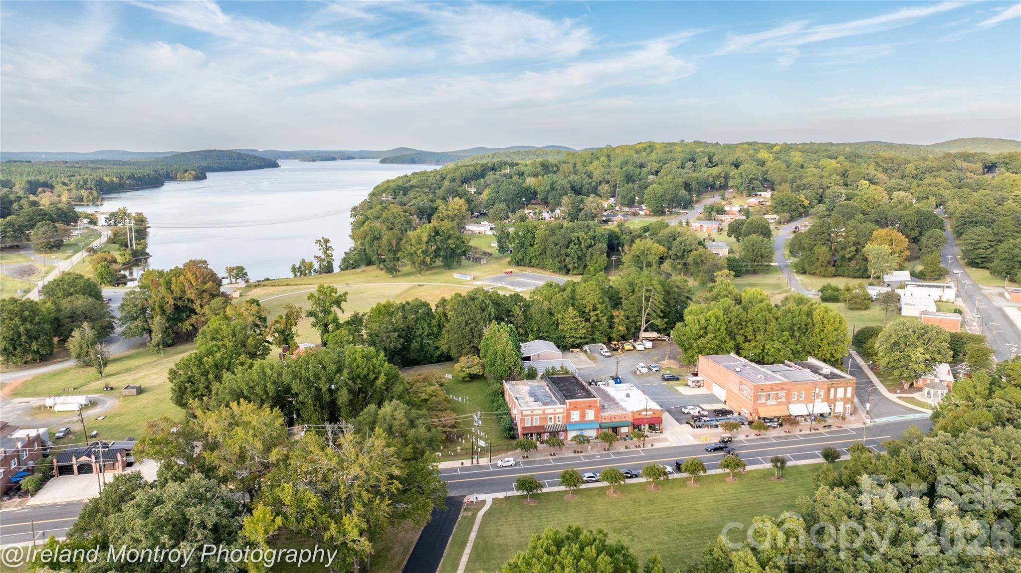 31 Maple ST, Badin, NC 28009