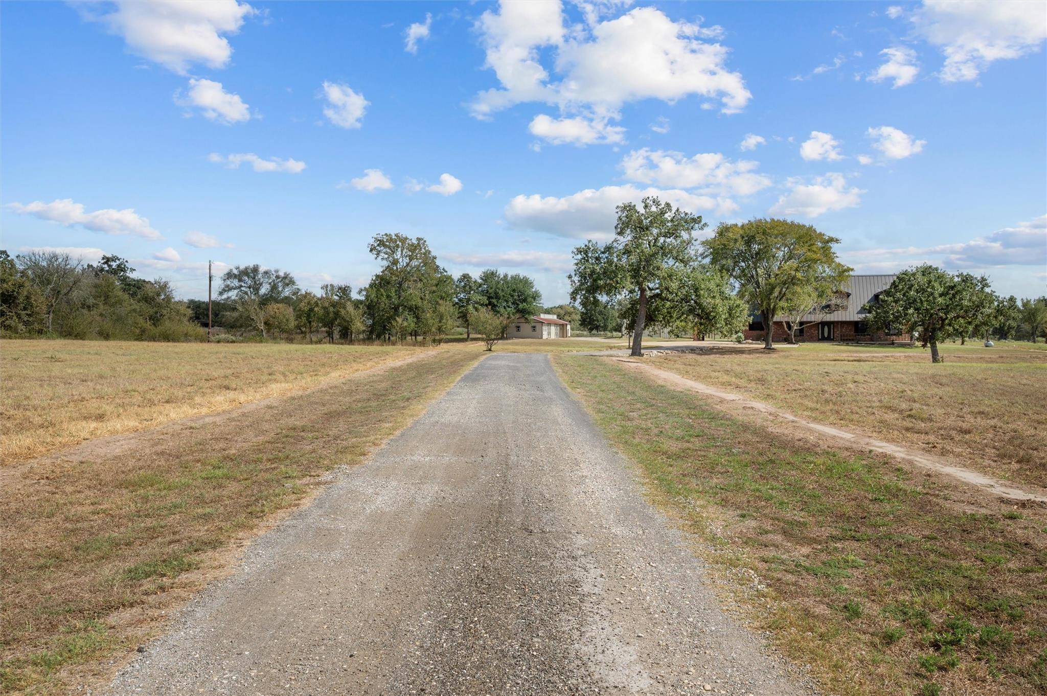 15555 Arhopulos RD, College Station, TX 77845