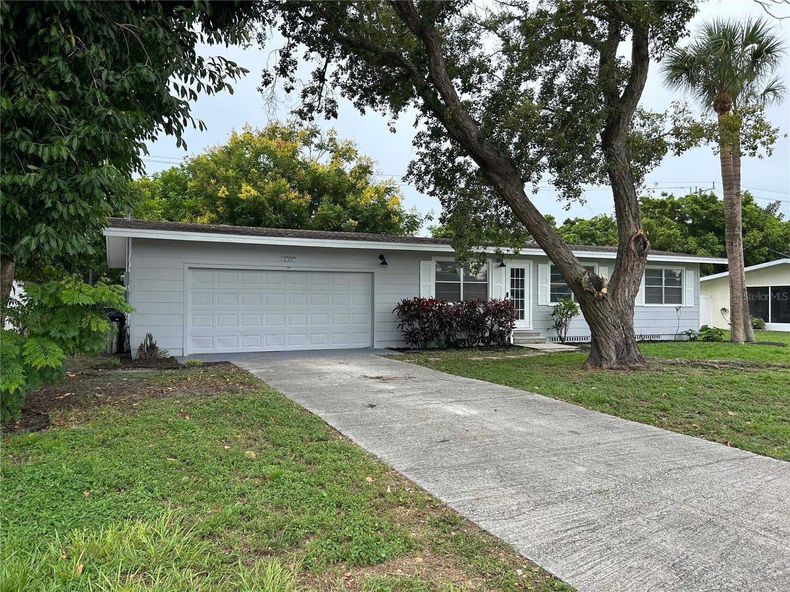 4708 PARK ACRES DR, Bradenton, FL 34207