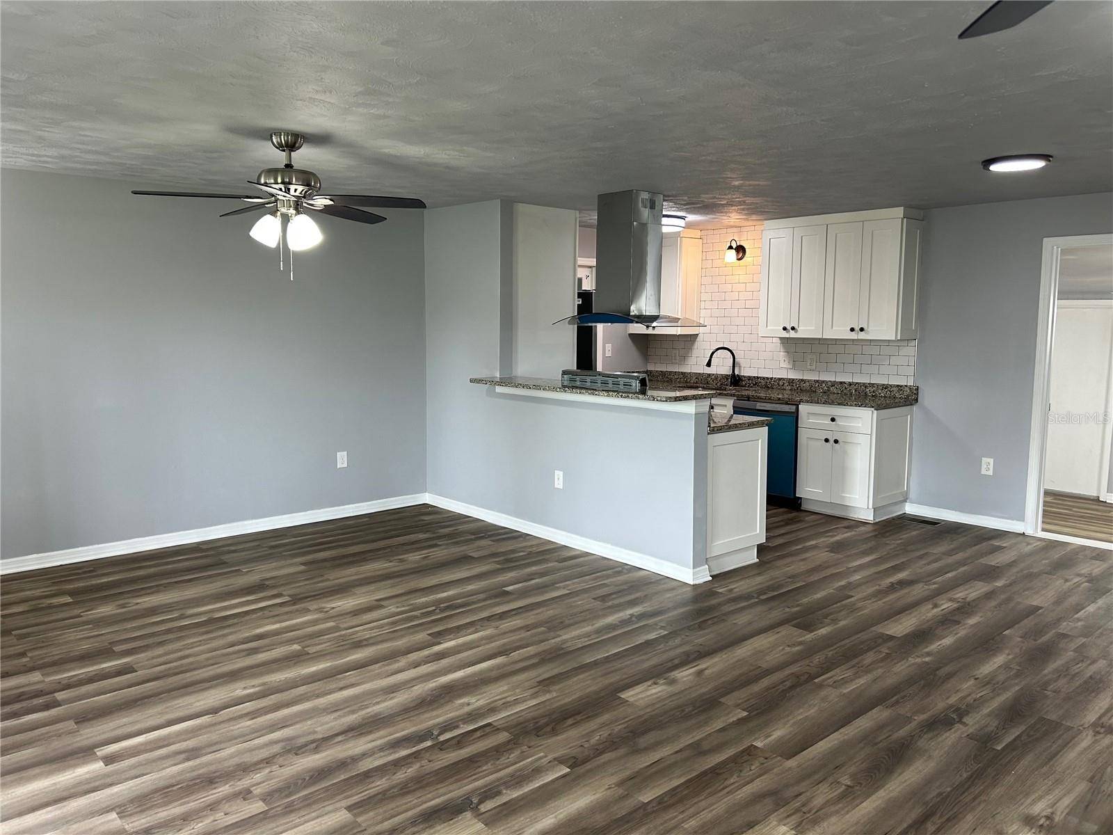 4708 PARK ACRES DR, Bradenton, FL 34207