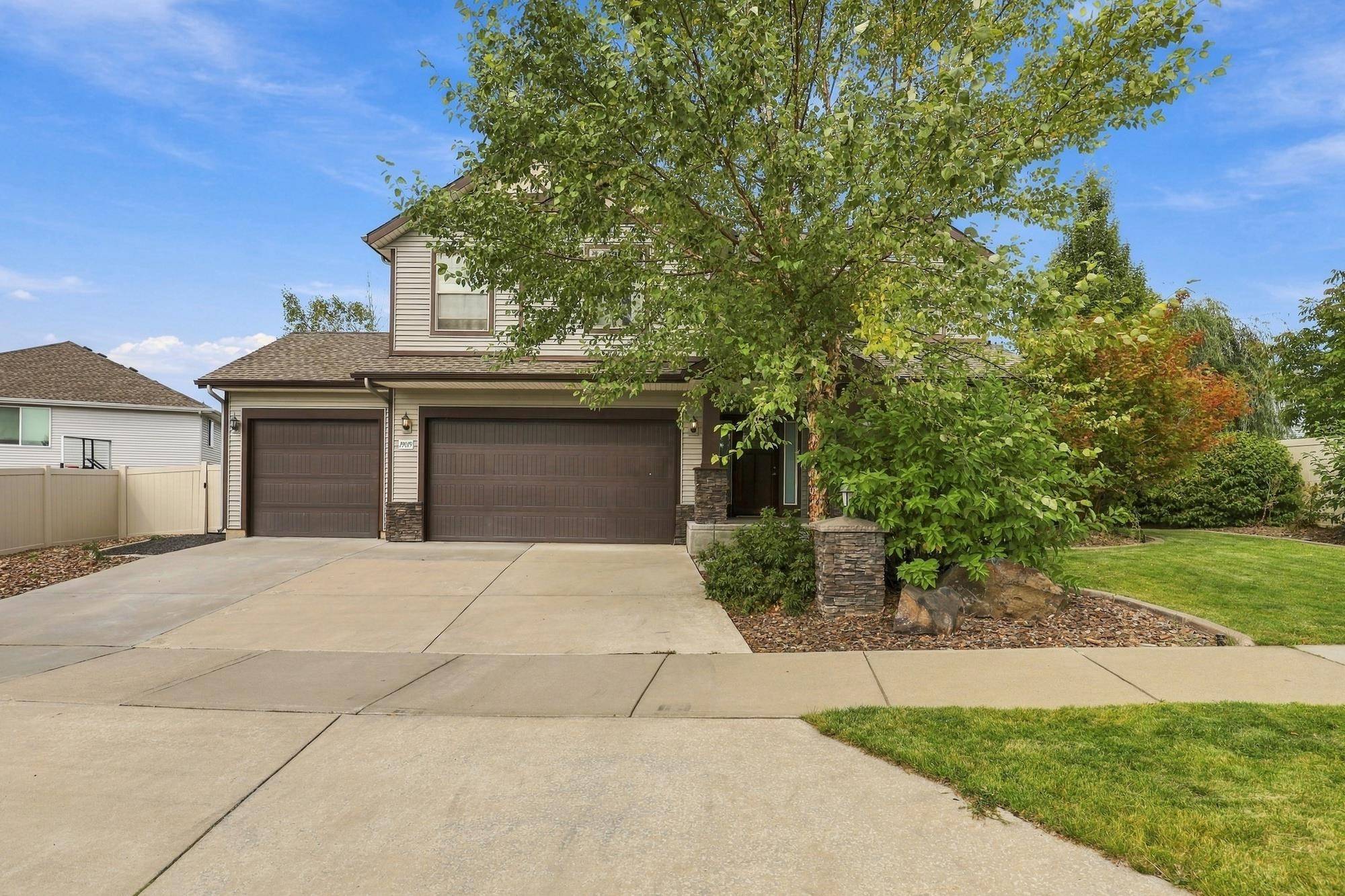 19019 E 15th Ave, Greenacres, WA 99016
