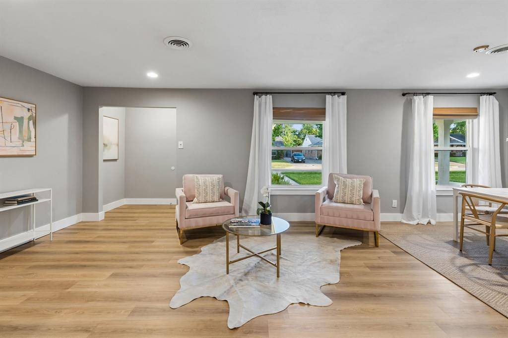 10647 Chesterton Drive, Dallas, TX 75238