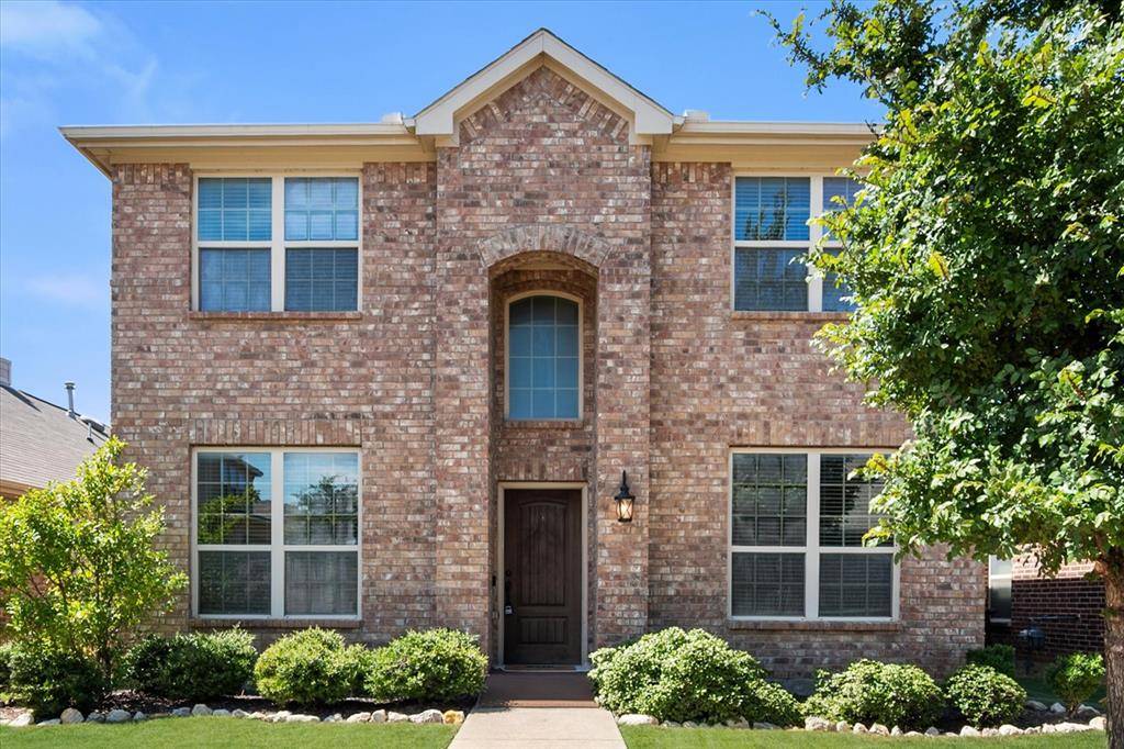 8416 Gentian Drive, Fort Worth, TX 76123