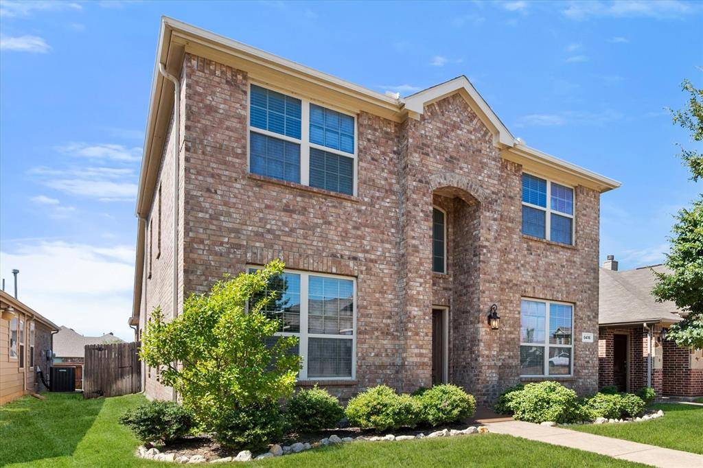 8416 Gentian Drive, Fort Worth, TX 76123