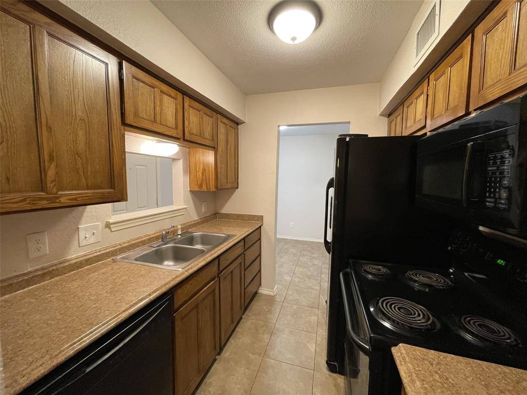 5516 Lewis Court #C, North Richland Hills, TX 76180