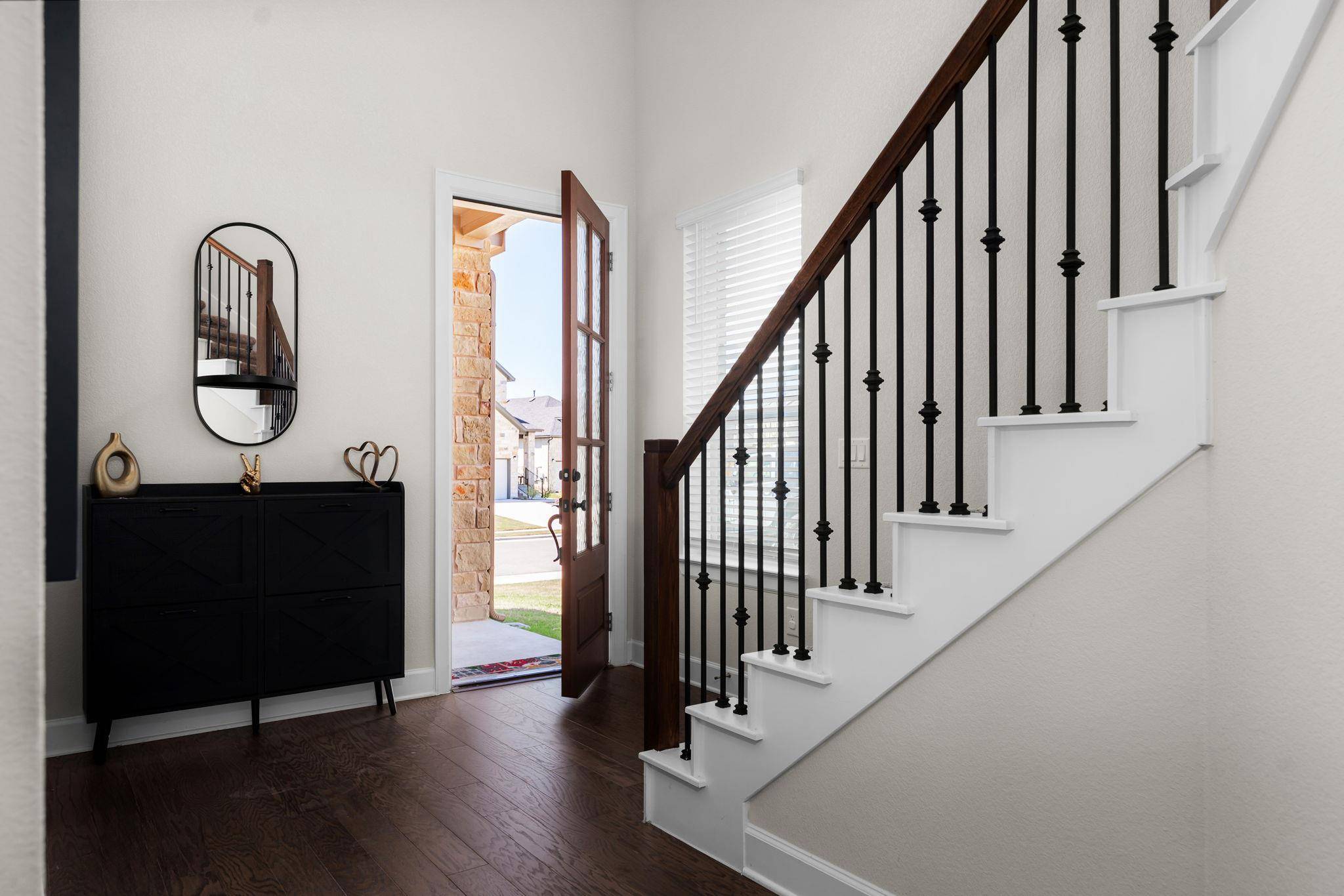 4904 Escape Rivera DR, Austin, TX 78747