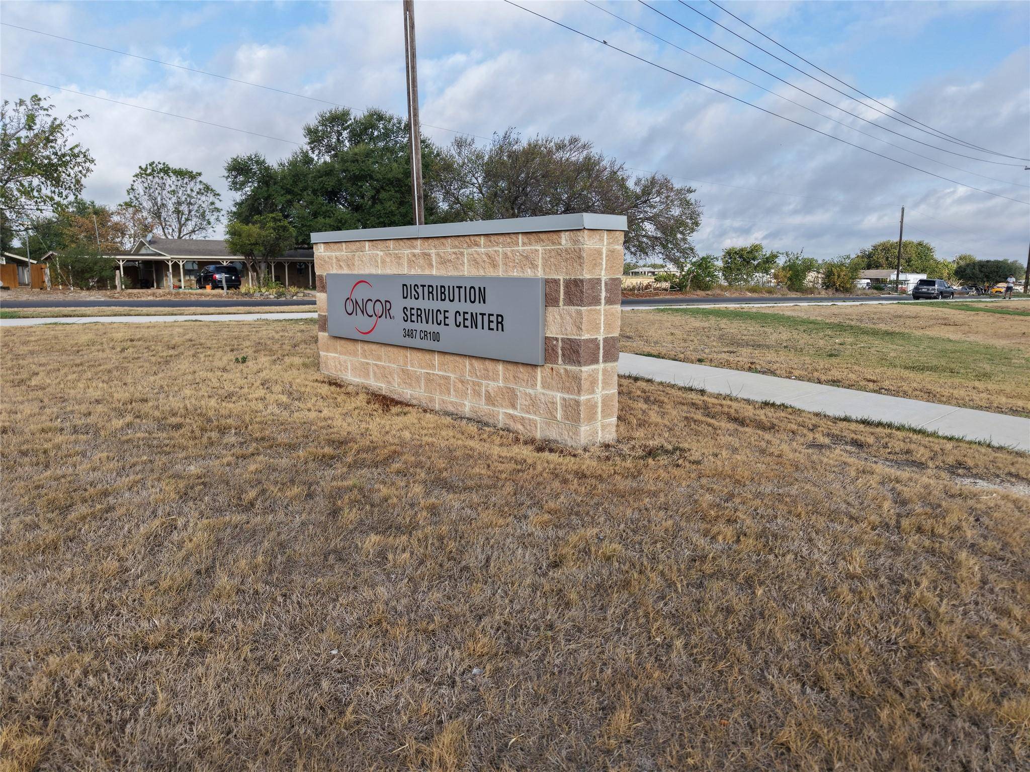 3400 County Road 100, Hutto, TX 78634