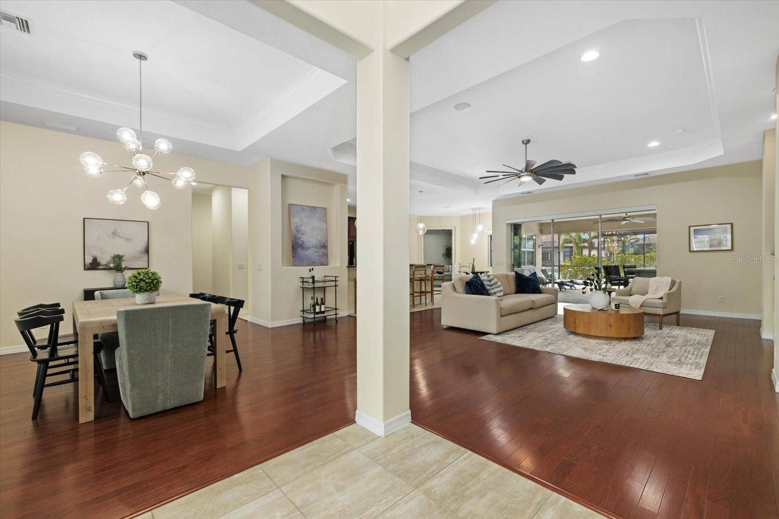 575 FORE DR, Bradenton, FL 34208