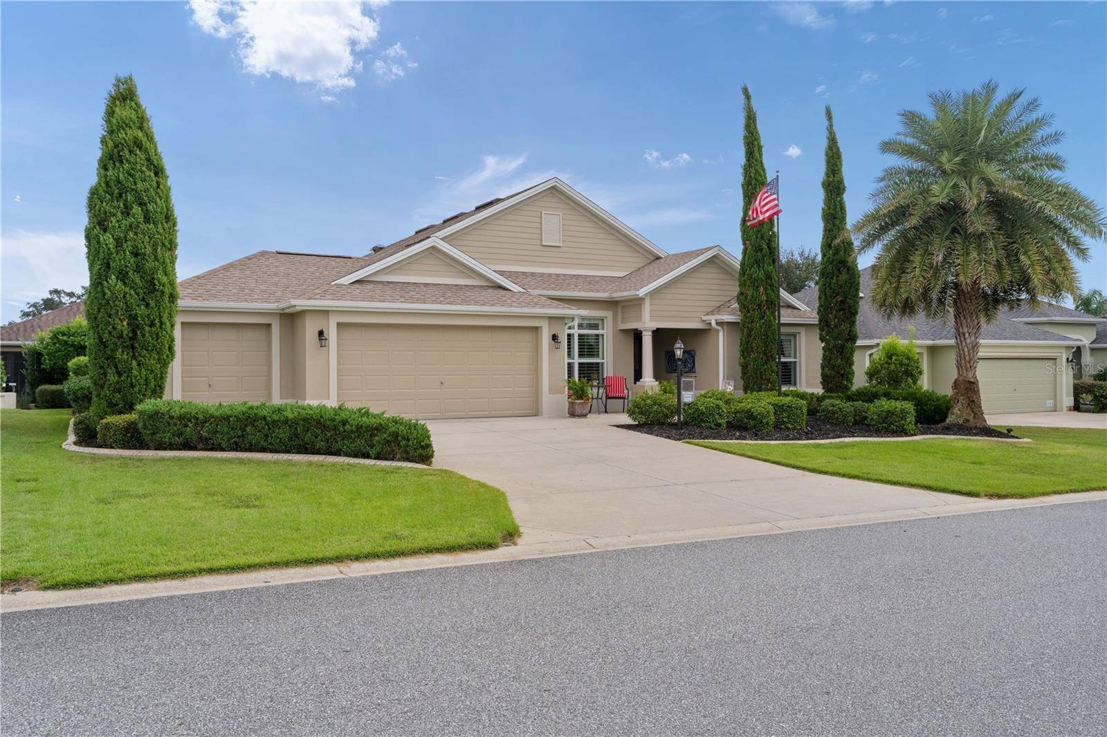 3275 KILARNY PL, The Villages, FL 32163