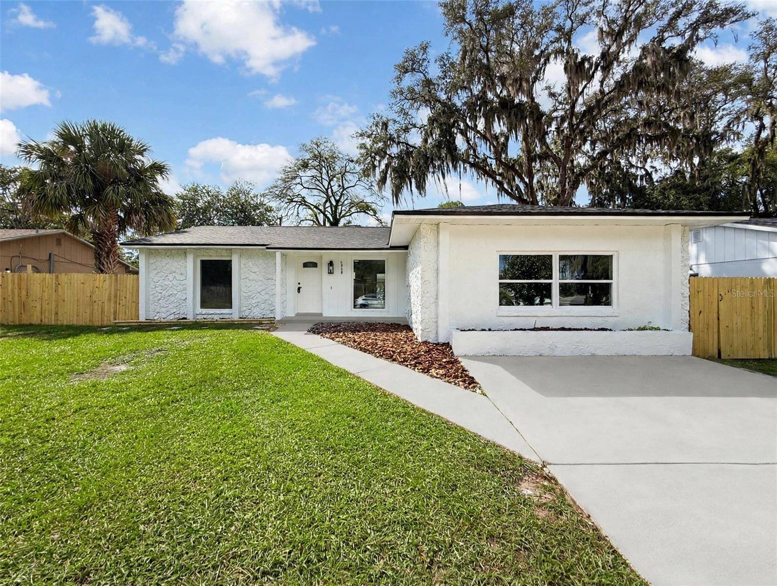 4058 LUAN DR, Orlando, FL 32808