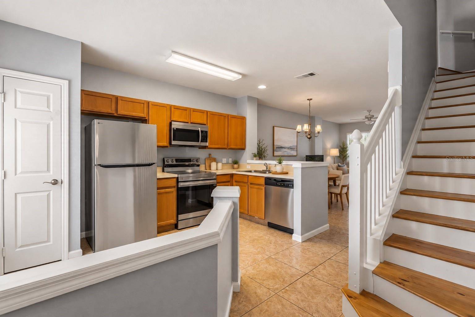 1450 STOCKTON DR, Sanford, FL 32771