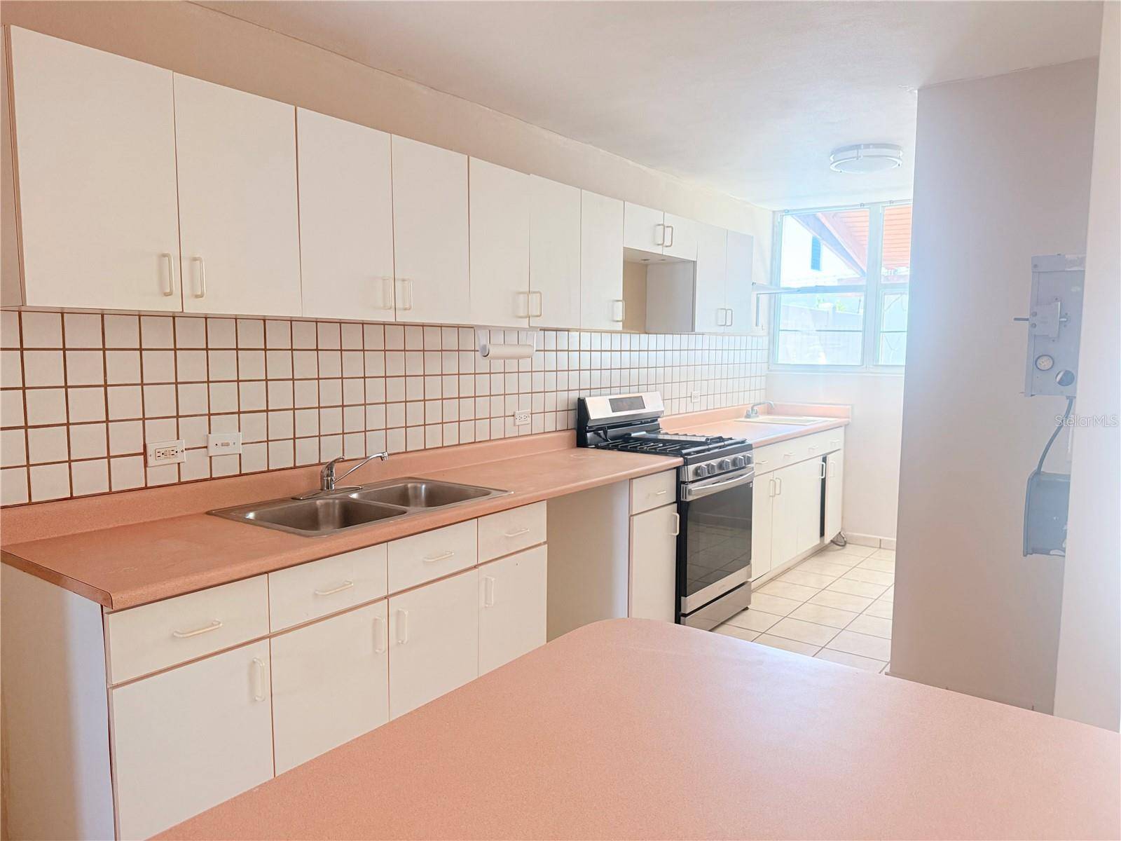 Cond Lago Playa CALLE CORAL #1912, Toa Baja, PR 00949