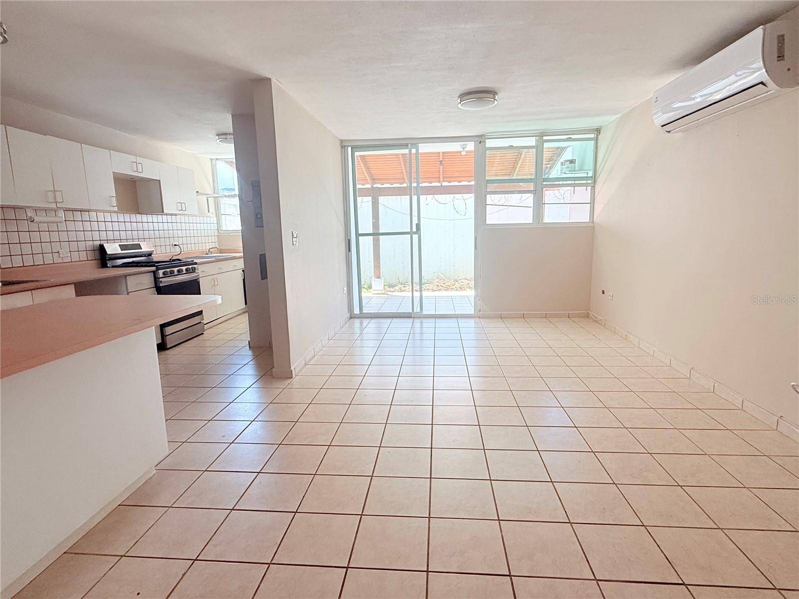 Cond Lago Playa CALLE CORAL #1912, Toa Baja, PR 00949