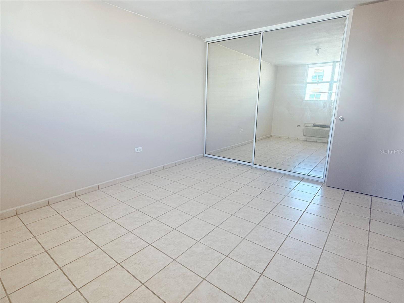 Cond Lago Playa CALLE CORAL #1912, Toa Baja, PR 00949