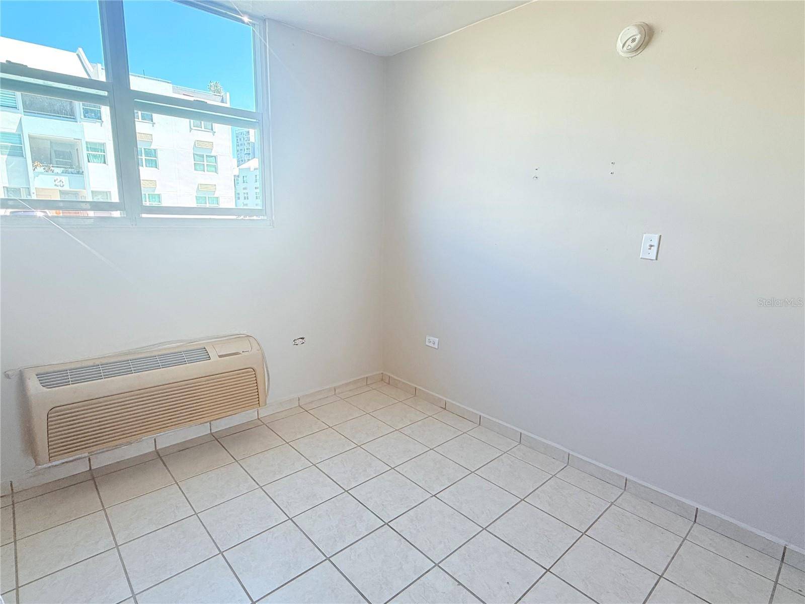 Cond Lago Playa CALLE CORAL #1912, Toa Baja, PR 00949