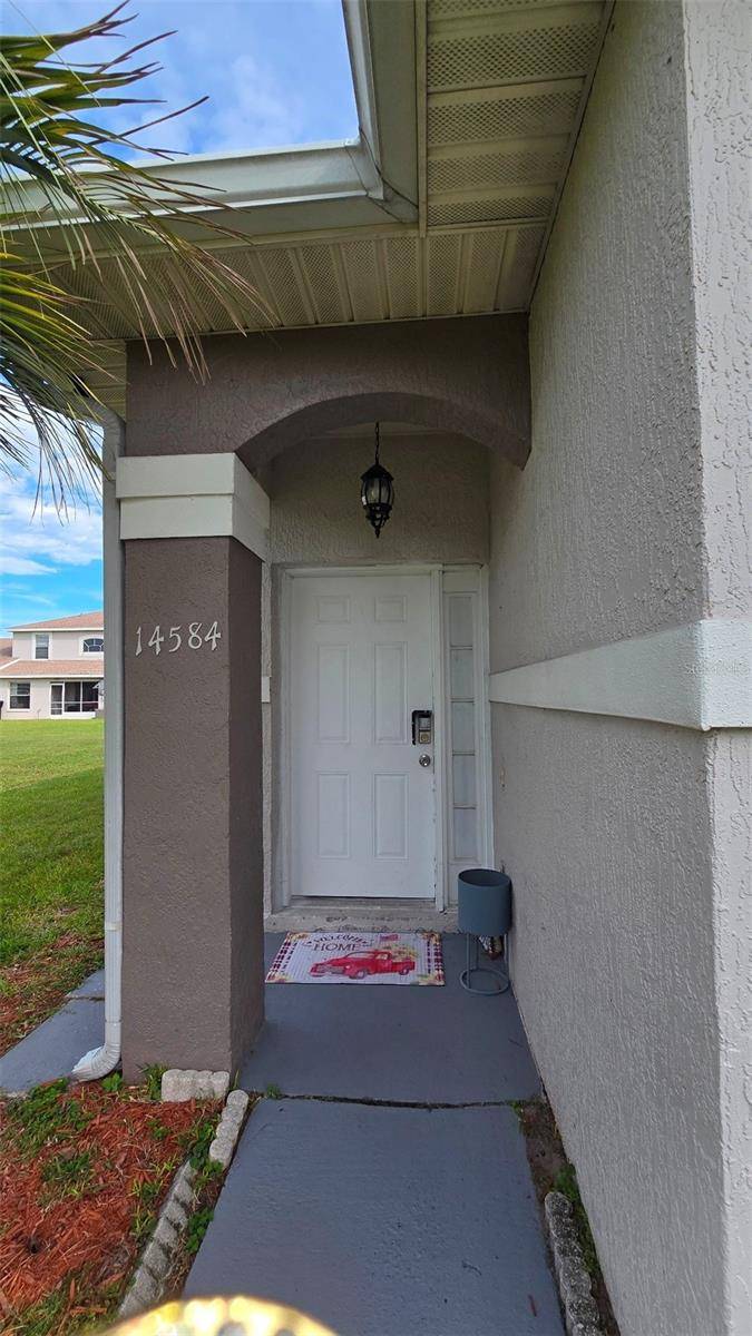 14584 LAGUNA BEACH CIR, Orlando, FL 32824
