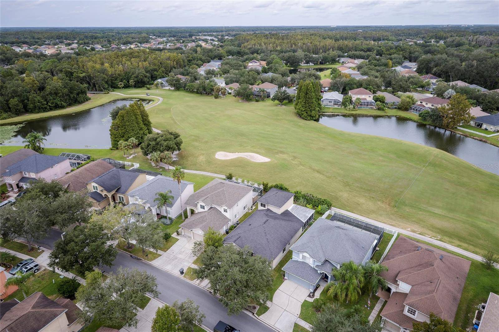 18182 SANDY POINTE DR, Tampa, FL 33647