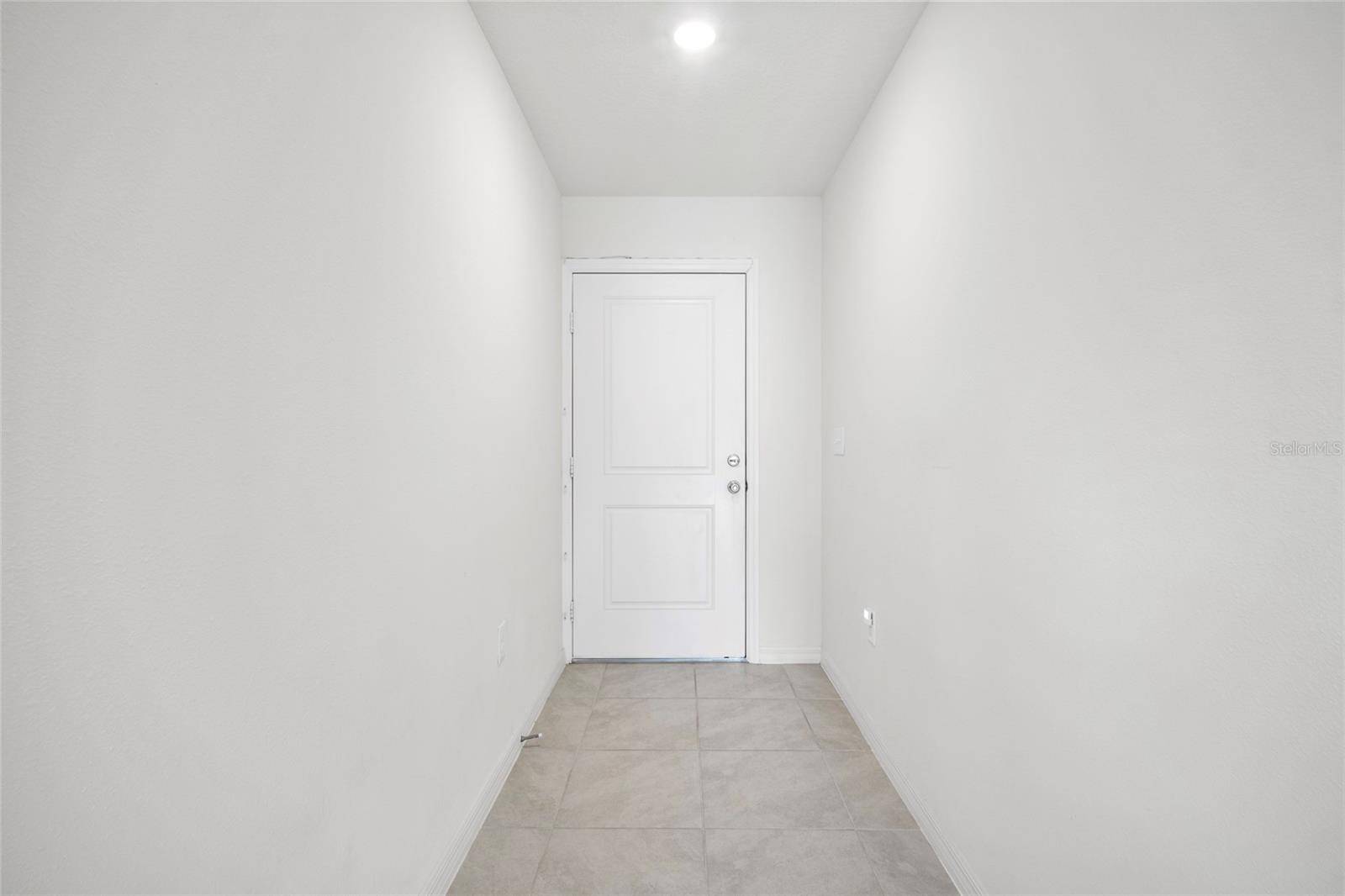 8377 WILDER PINES AVE, Lakeland, FL 33809