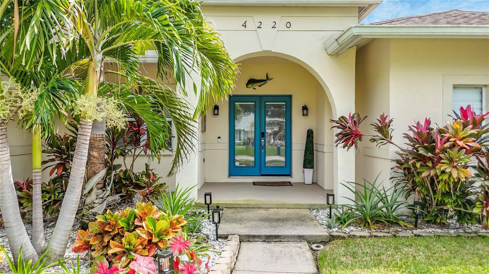 4220 1ST AVE E, Bradenton, FL 34208