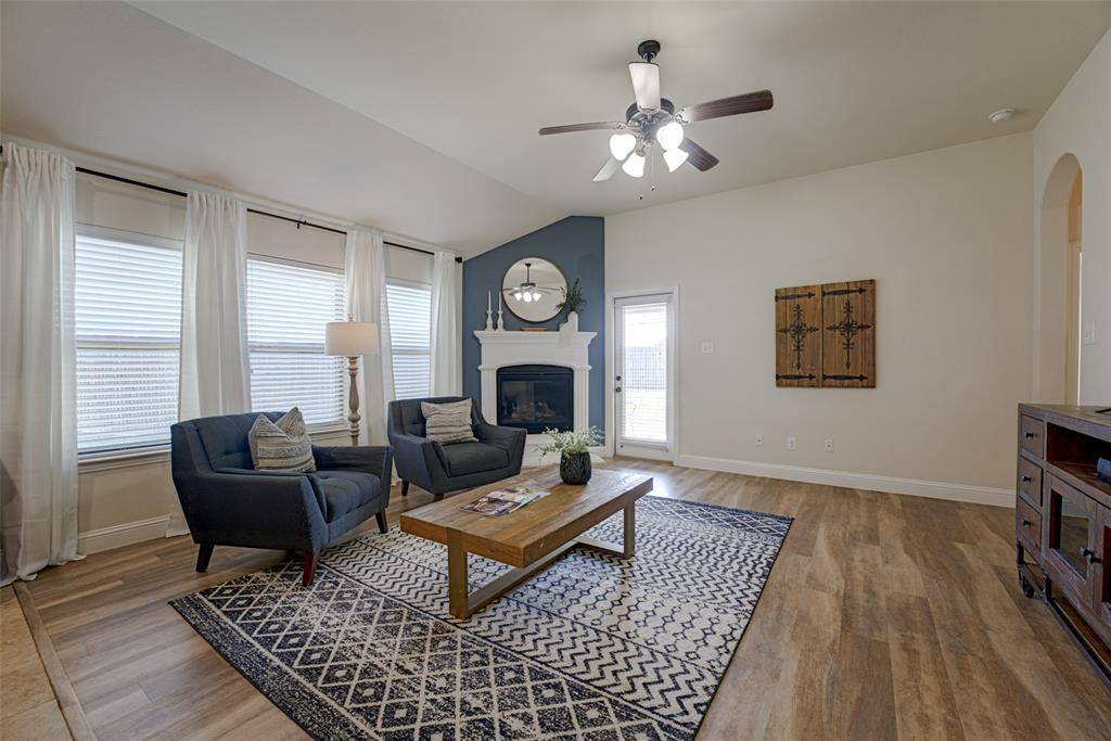 924 Mcgehee Court, Fate, TX 75087