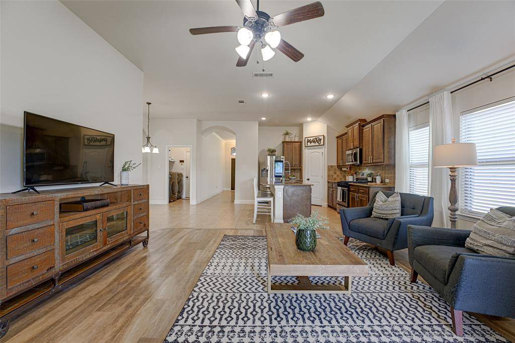 924 Mcgehee Court, Fate, TX 75087