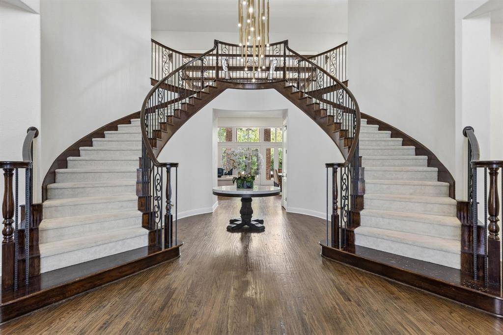 305 Corral Court, Southlake, TX 76092