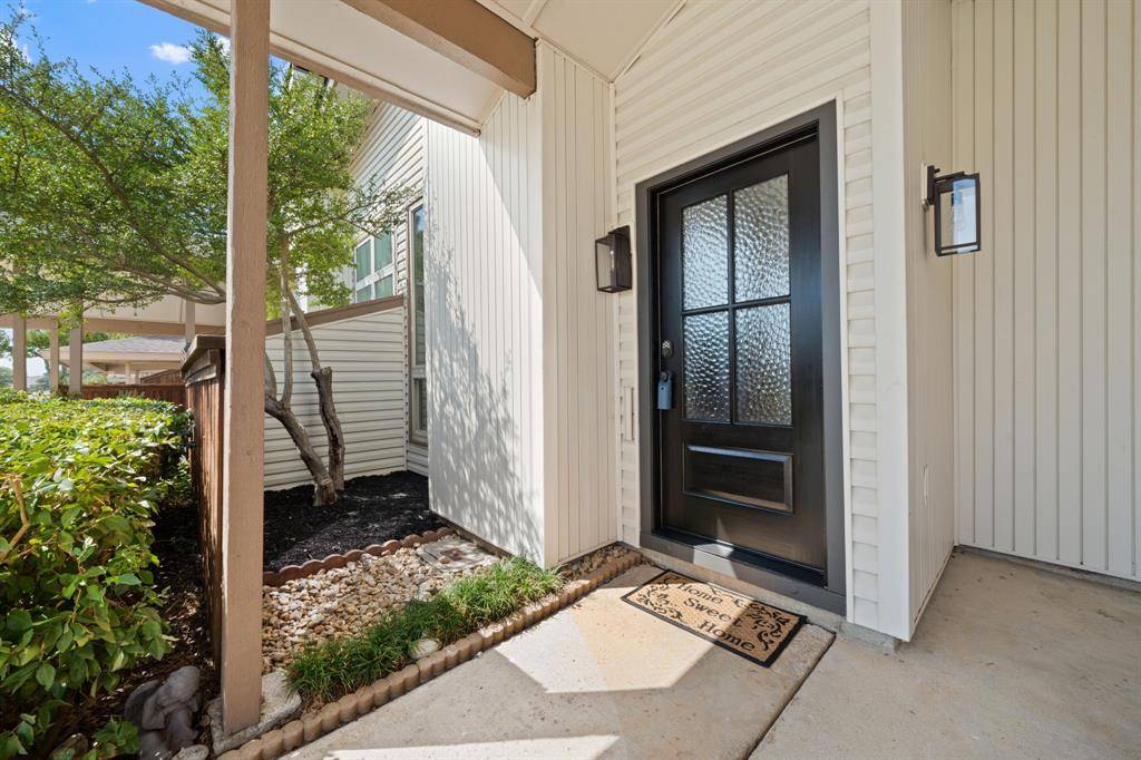 2653 Via Catalina, Carrollton, TX 75006