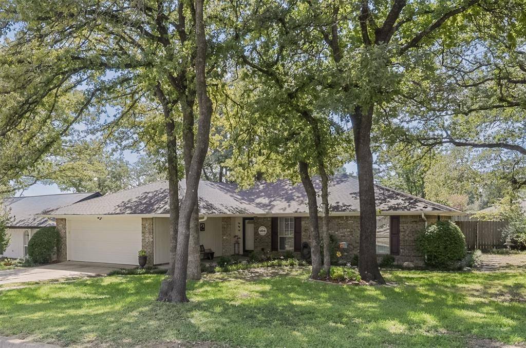 5508 Grissom Drive, Arlington, TX 76016