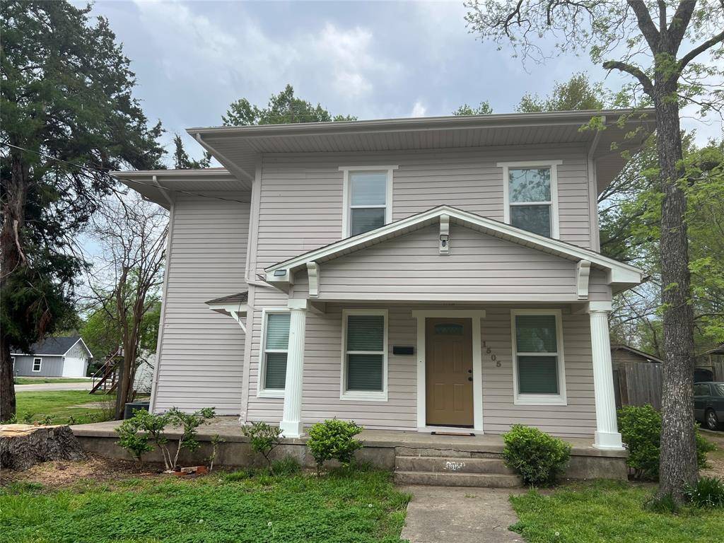1505 W Park Avenue, Corsicana, TX 75110