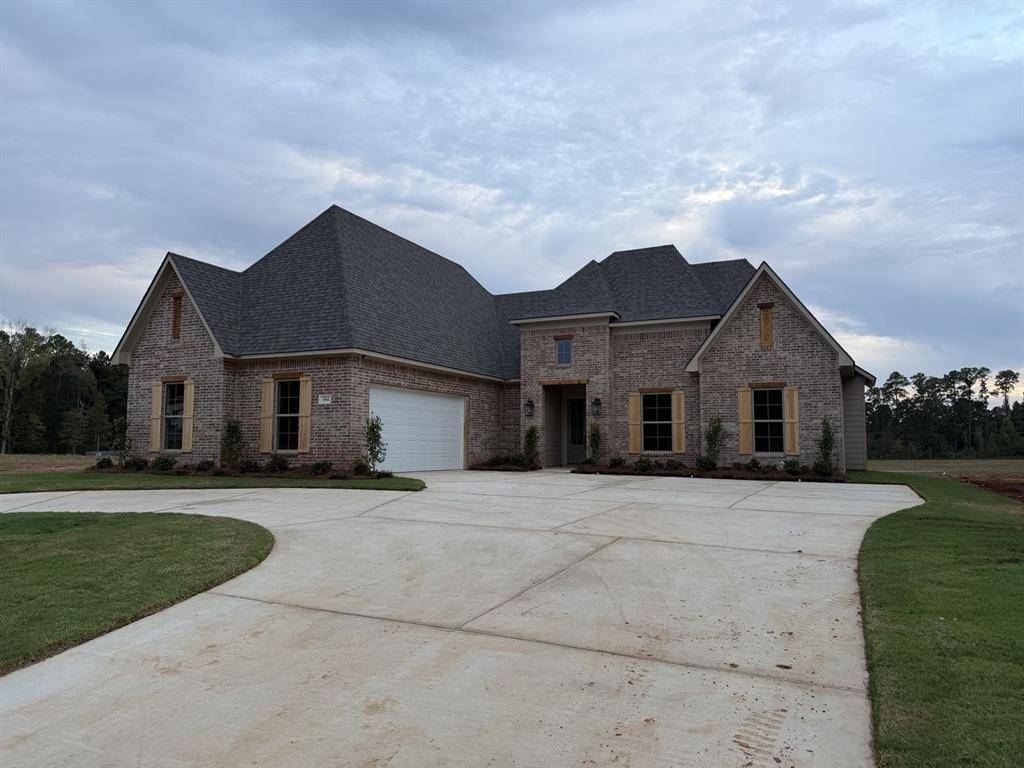304 Coyote Run, Haughton, LA 71037