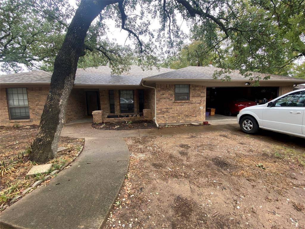 501 Mesquite Street, Mineral Wells, TX 76067