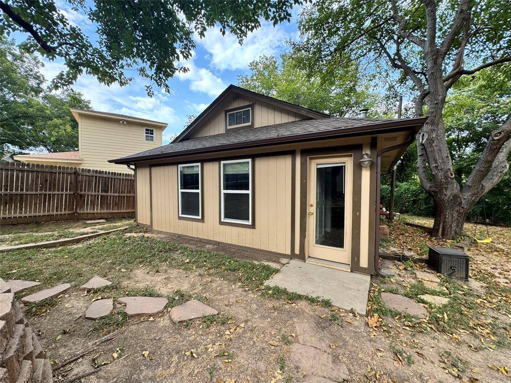 4225 Sue Court, Lake Worth, TX 76135