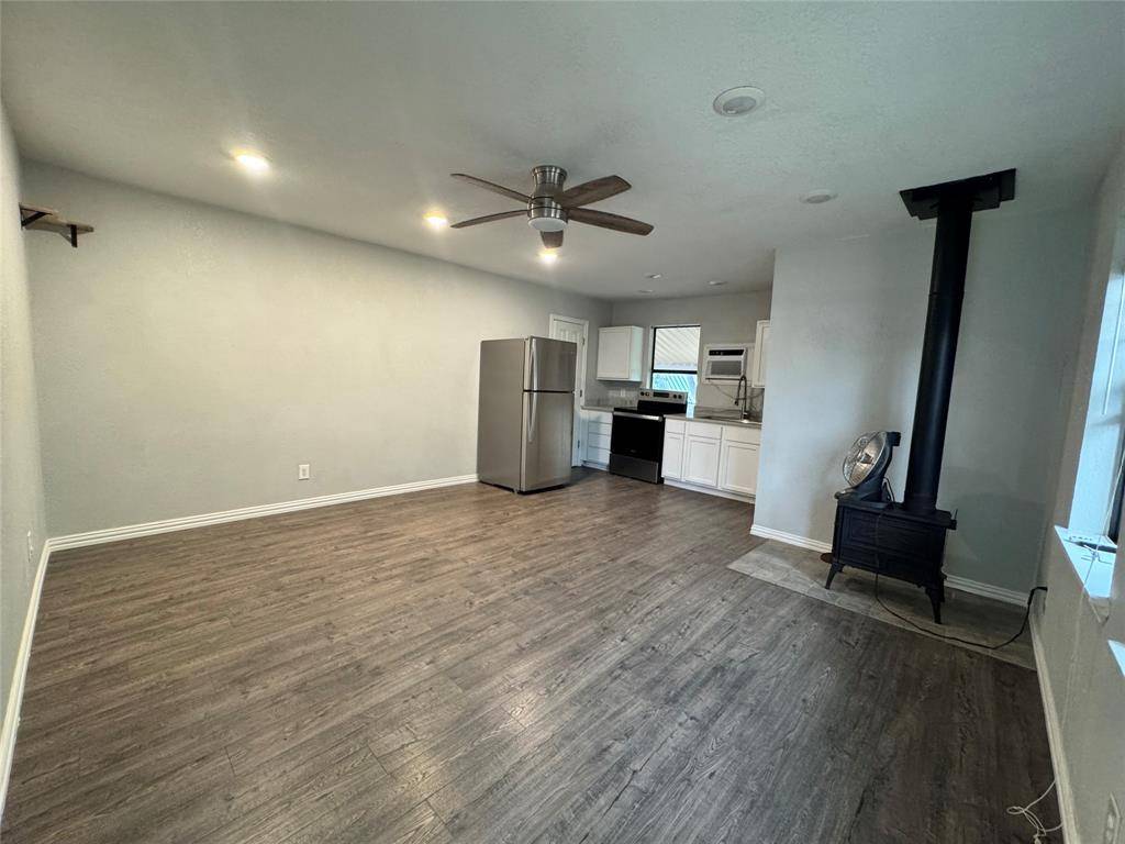 4225 Sue Court, Lake Worth, TX 76135