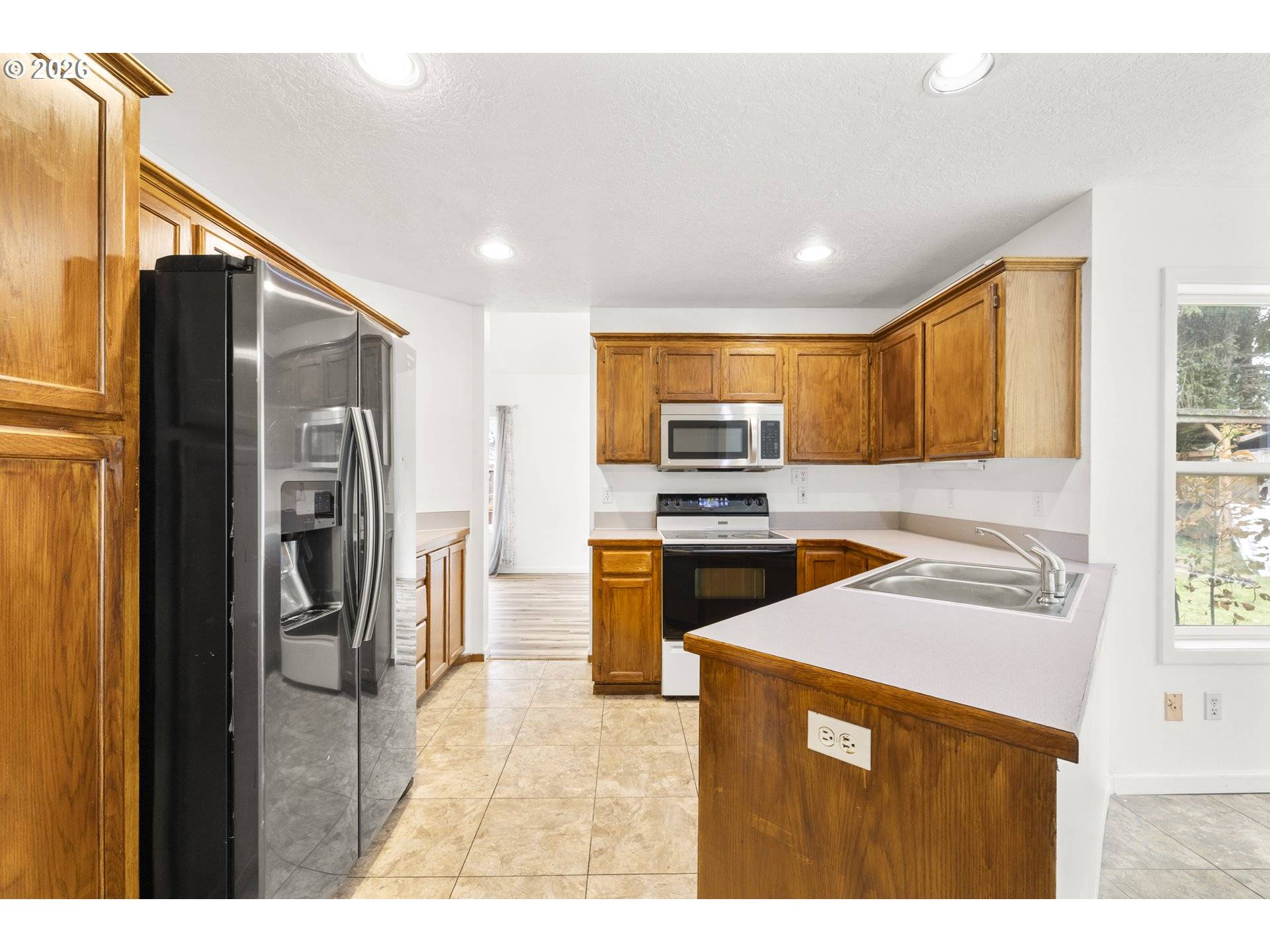 270 MARTIN WAY S, Monmouth, OR 97361